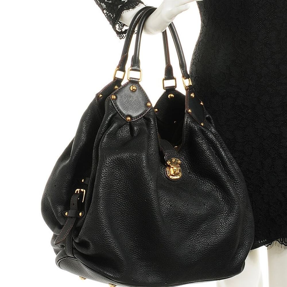 💎✨Beautiful✨💎Auth LOUIS VUITTON MAHINA XL Tote bag
